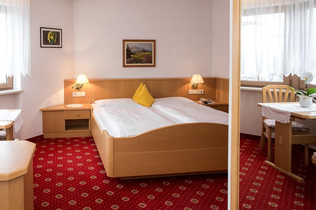 Hotel Alexandres Аппиано-Сулла-Страда-дель-Вино Экстерьер фото